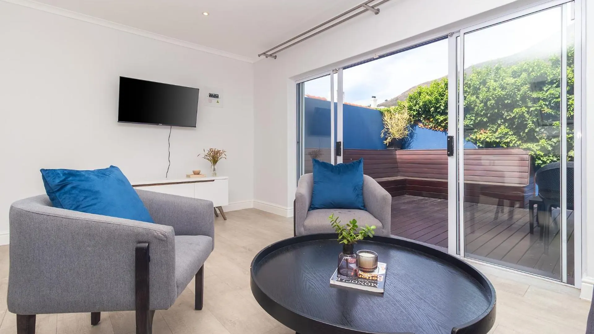 Neighbourgood Ravenscraig Hotel Cape Town South Africa